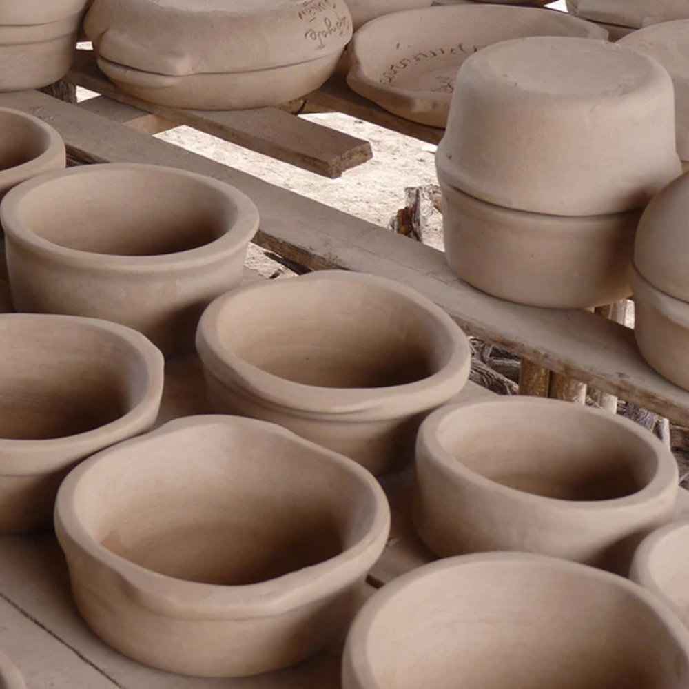 เผาดิบคืออะไร? มือใหม่ทำเซรามิกต้องรู้ Biscuit Firing ขั้นตอนสำคัญที่ห้ามข้าม