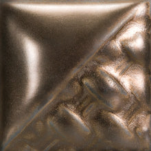 โหลดรูปภาพลงในเครื่องมือใช้ดูของ Gallery น้ำเคลือบ Mayco "Stoneware" SW182P Antique Brass (473 ml)
