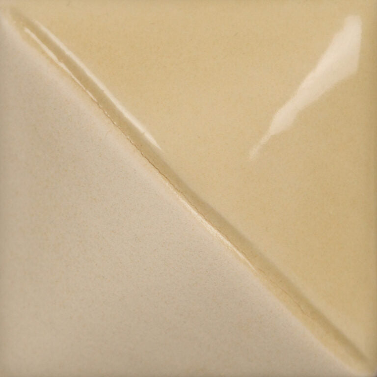 Mayco "Fundamentals Underglazes" UG2344 Ivory Pearl (4 oz.)