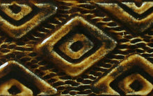 โหลดรูปภาพลงในเครื่องมือใช้ดูของ Gallery น้ำเคลือบ Potter&#39;s choice Amaco สี PC-62 Textured Amber Brown
